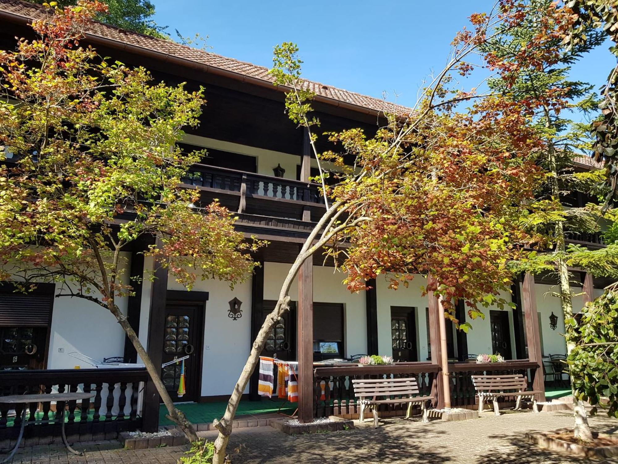 Motel Zur Festwiese Gierstädt Exteriér fotografie