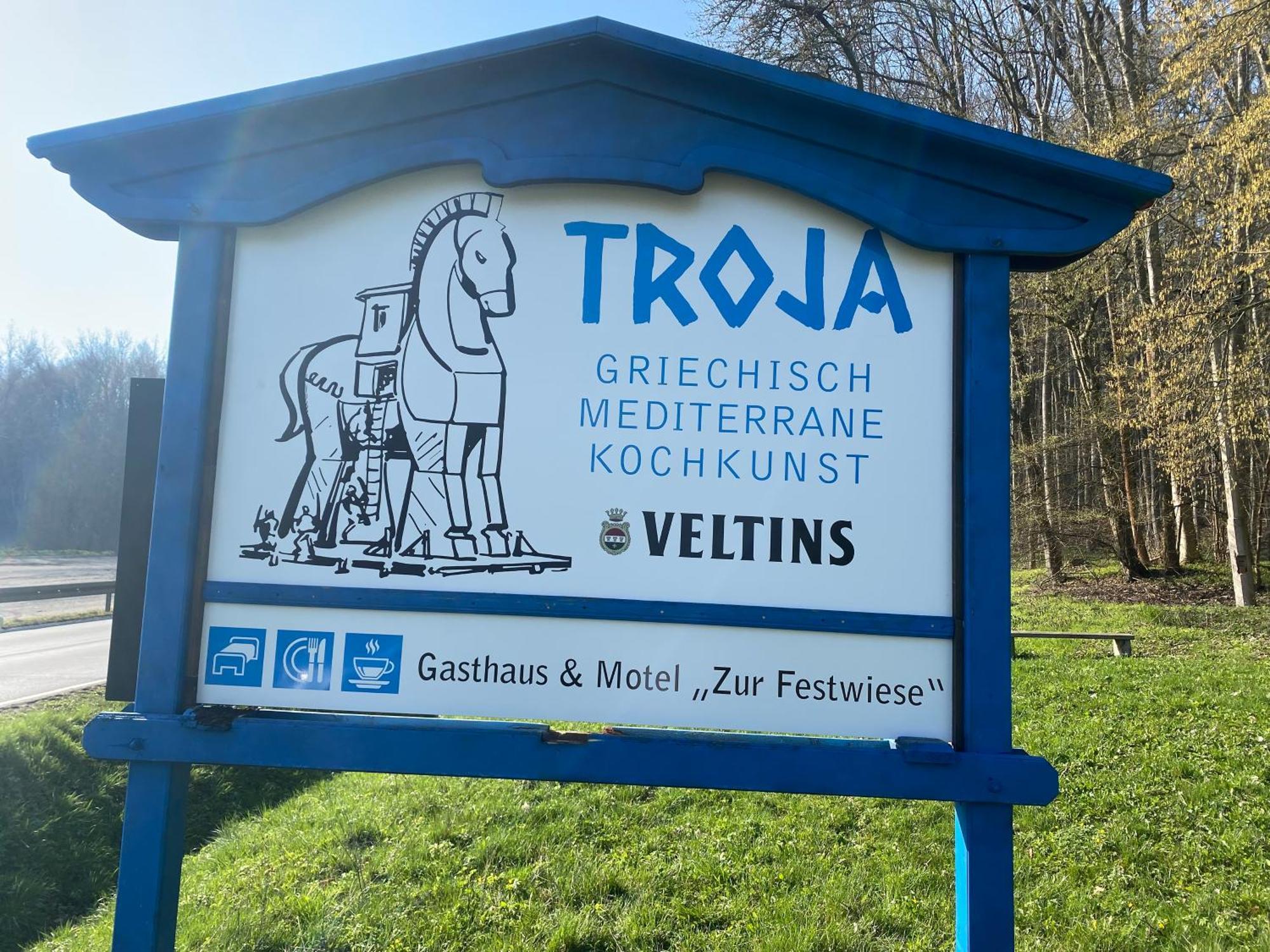 Motel Zur Festwiese Gierstädt Exteriér fotografie