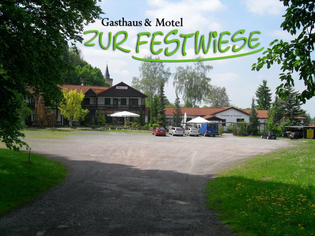 Motel Zur Festwiese Gierstädt Exteriér fotografie